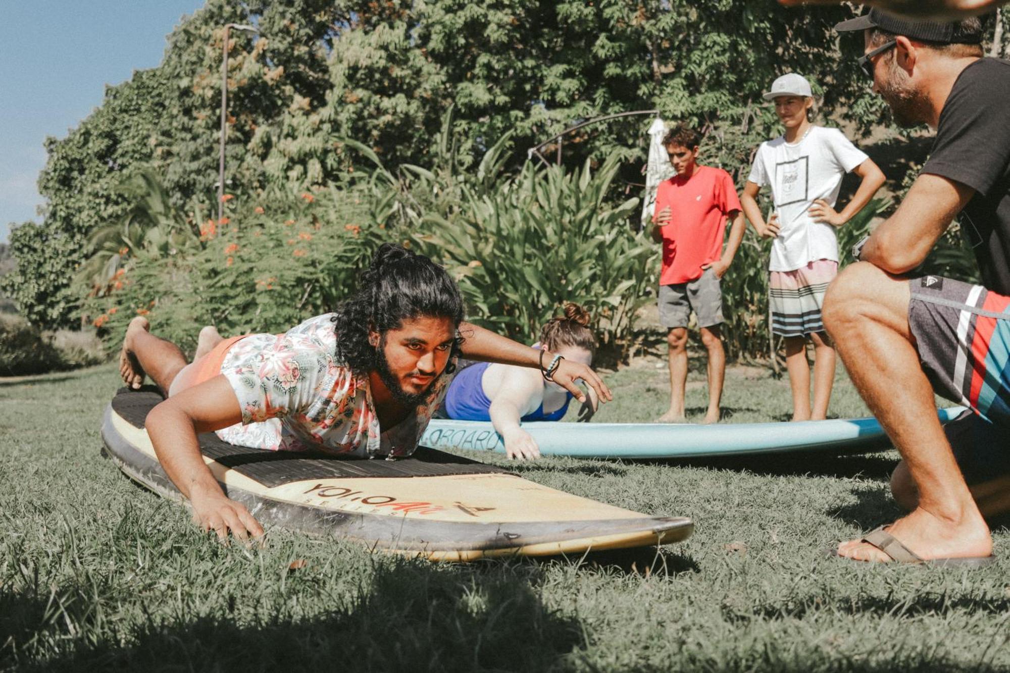 Surf Synergy All-Inclusive Surf Retreat Jaco Bagian luar foto