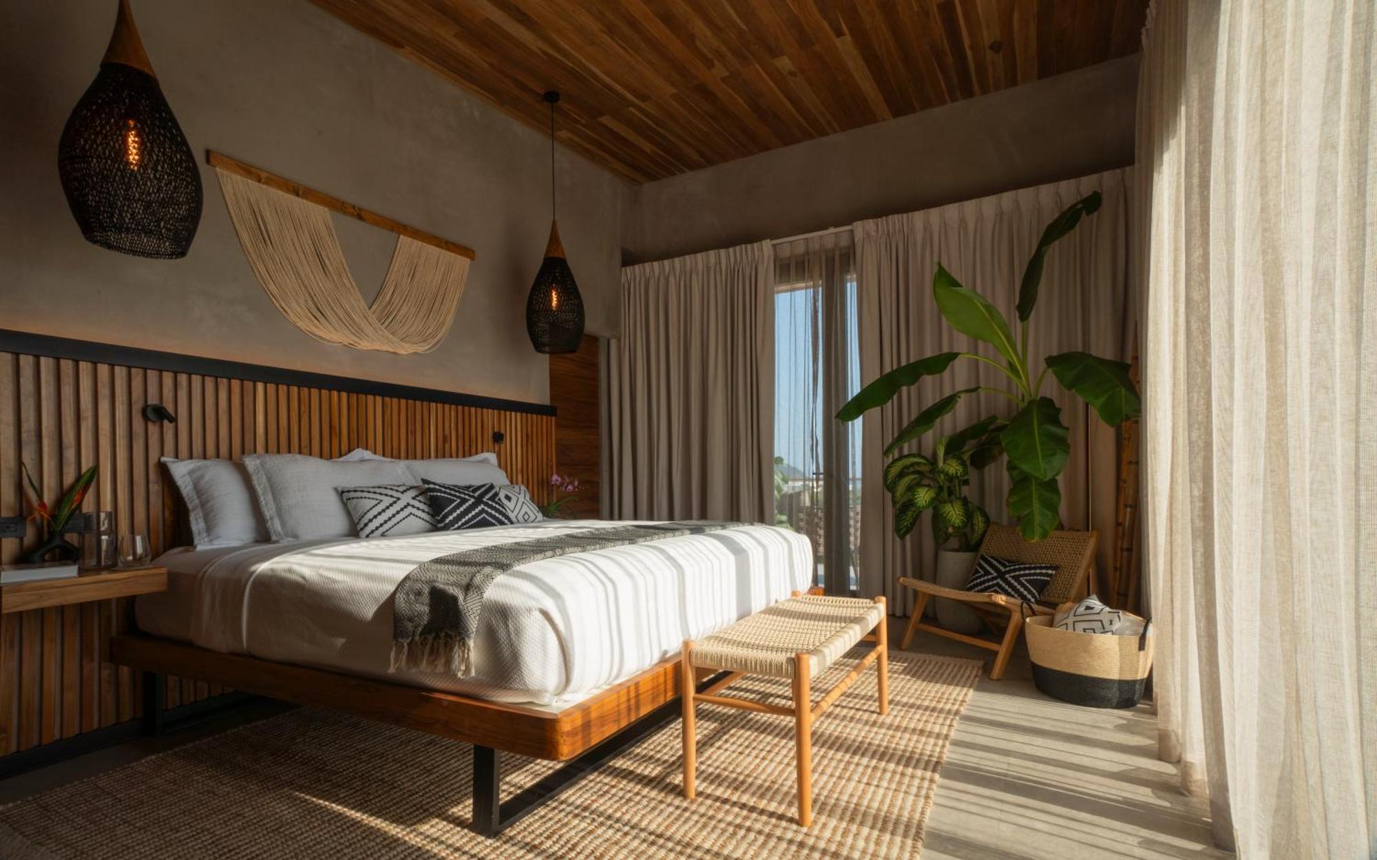 Surf Synergy All-Inclusive Surf Retreat Jaco Bagian luar foto